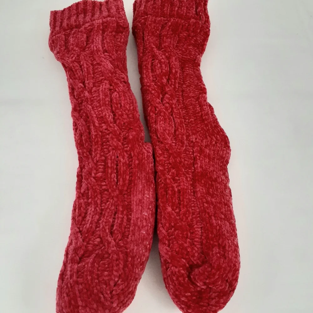 Joy Winter Ladies Slipper Socks With Gripper, Red, Size 4-10 Shoes